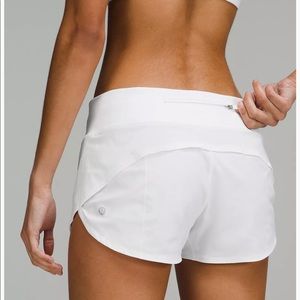 Lululemon speed up 2.5” low rise short, size 2, White!!!!